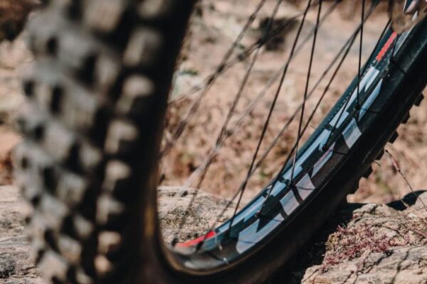 la mejor bicicleta de cross country, las mejores bicicletas de montaña en Colombia, las mejores bicicletas 2025, ruedas de carbono aliexpress, bicicletas de ruta económicas Colombia, ruedas de carbono, ruedas carbono vs aluminio carretera, las 10 mejores ruedas * de carbono para bicicletas de xc, mejores ruedas de carbono para XC