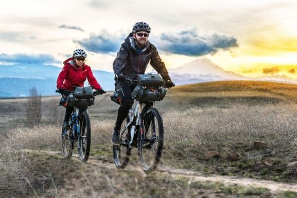 viajar en bicicleta de montaña, viajar en bicicleta solo, como viajar en bicicleta sin dinero, viaje en bicicleta Hoffman, alforjas para bicicleta, las mejores rutas en bicicleta del mundo, rutas bicicleta carretera, rutas mtb, rutas de mtb en Colombia, bicicleta para montaña y ruta, bicicleta de ruta y montaña, bicicleta de montaña a ruta, bicicleta de viaje, viajando en bicicleta por Colombia, viaje en bicicleta por colombia