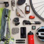 accesorios para ciclismo de montaña, accesorios indispensables para ciclistas MTB, qué llevar a una travesía en MTB, equipamiento básico para ciclismo de montaña, mejores gadgets para ciclistas de montaña, herramientas esenciales para ciclistas MTB, equipamiento para rutas de MTB en Colombia, qué empacar para una travesía en bicicleta, elementos necesarios para ciclistas de montaña, checklist para travesía en MTB, seguridad en rutas de MTB, accesorios MTB Colombia, mochila para ciclistas de montaña, travesías en bicicleta qué llevar, accesorios útiles para ciclistas amateurs, accesorios MTB recomendados por expertos