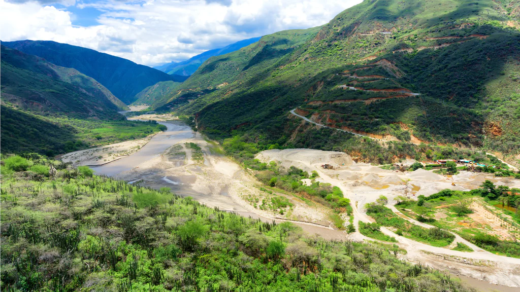 rutas mtb en colombia, rutas mtb colombia por regiones, mejores rutas mtb en colombia, rutas mtb eje cafetero, rutas mtb quindío, ciclomontañismo en el eje cafetero, rutas mtb pereira, rutas mtb antioquia, mtb medellín rutas, rutas mtb jericó, travesías mtb en antioquia, rutas mtb boyacá, ciclomontañismo villa de leyva, rutas mtb paipa, rutas mtb tunja, rutas mtb cundinamarca, mtb cerca de bogotá, ciclomontañismo guatavita, rutas mtb la calera, rutas mtb huila, rutas mtb tatacoa, ciclomontañismo huila, rutas mtb tolima, ciclomontañismo ibagué, rutas mtb cañón del combeima, rutas mtb colombia principiantes, rutas mtb colombia avanzados, ciclomontañismo en colombia, rutas de ciclomontañismo en colombia, mejores rutas de ciclomontañismo en colombia, aventuras mtb colombia, rutas extremas mtb colombia, travesías mtb colombia 2025, rutas mtb colombia turismo, rutas mtb colombia entrenamiento